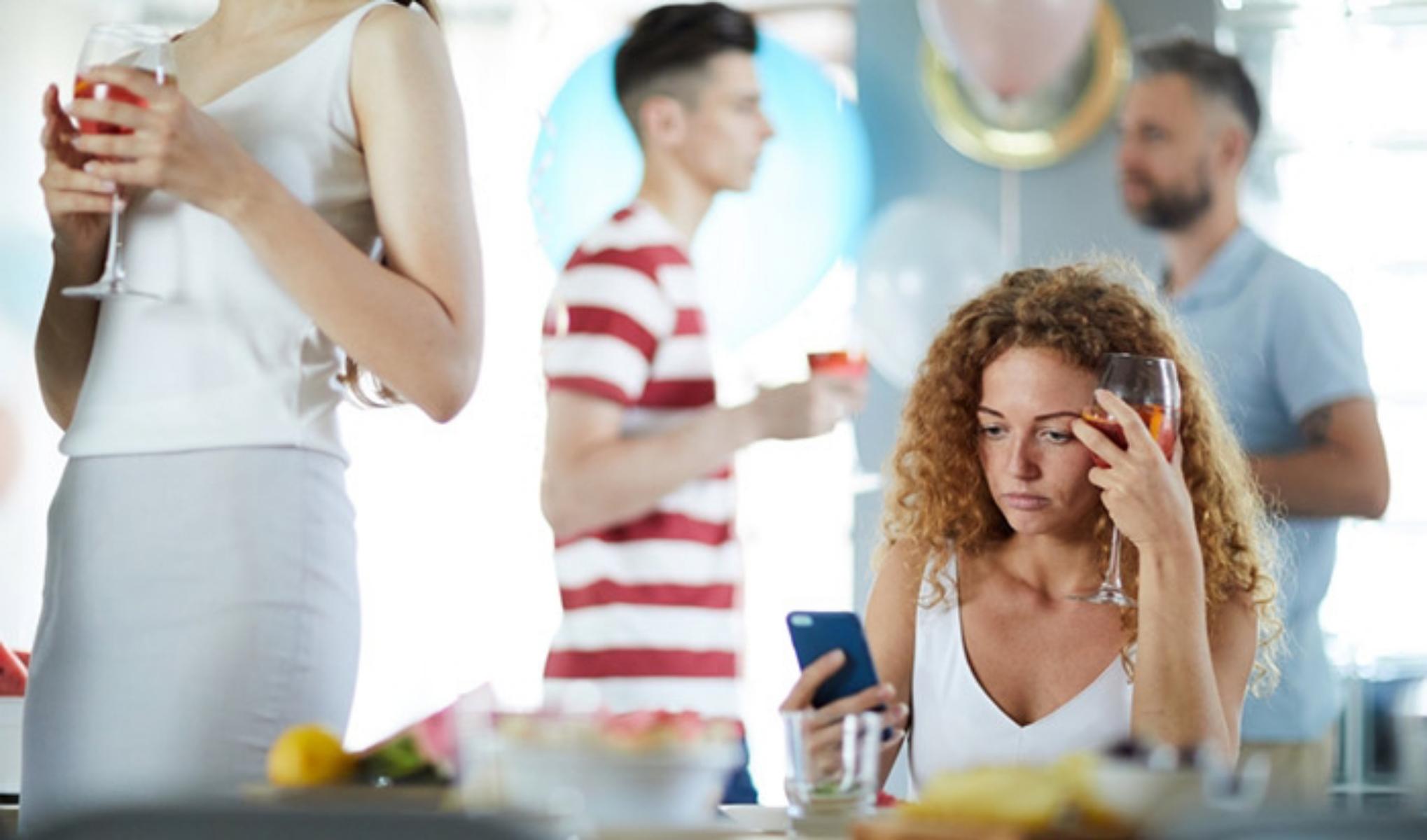 Symptoms and Causes of Social Awkwardness