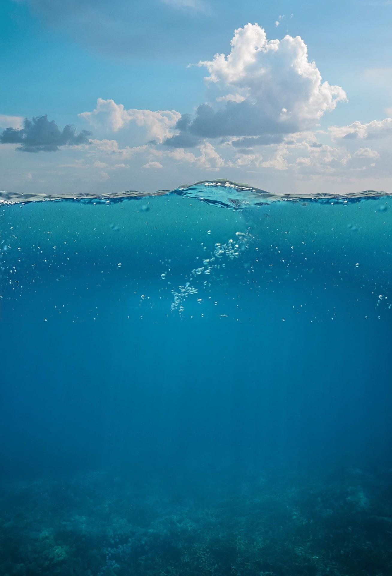 Learning fast versus learning deep