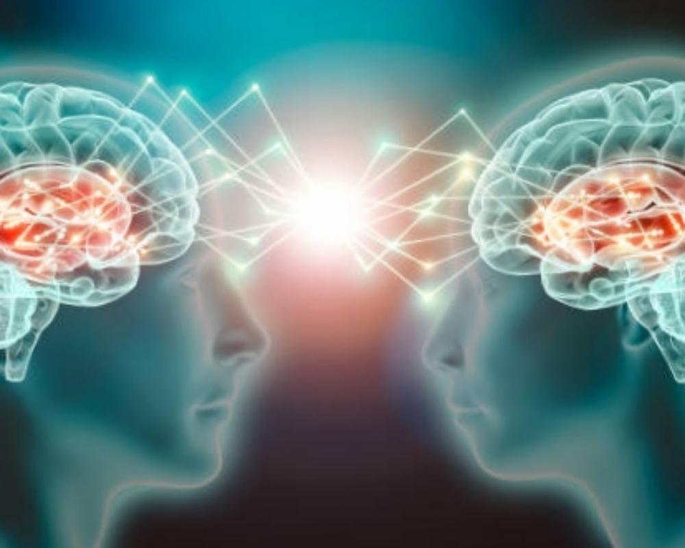 Five simplest tricks to read anyone's Mind.