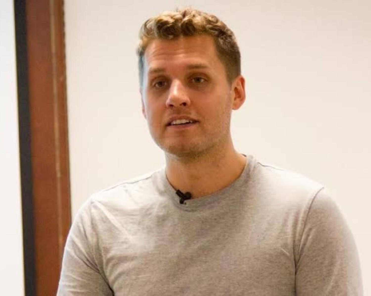 MARK MANSON