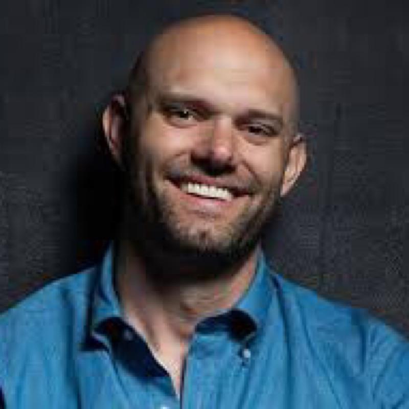 JAMES CLEAR