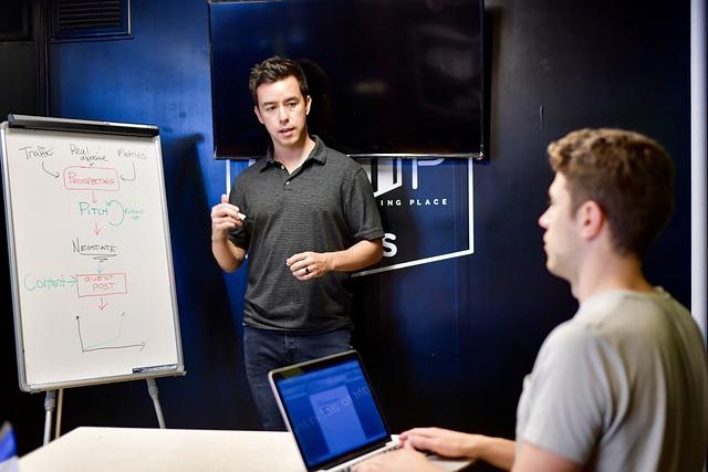 Guided by Mentors vs. Self-Driven Innovators