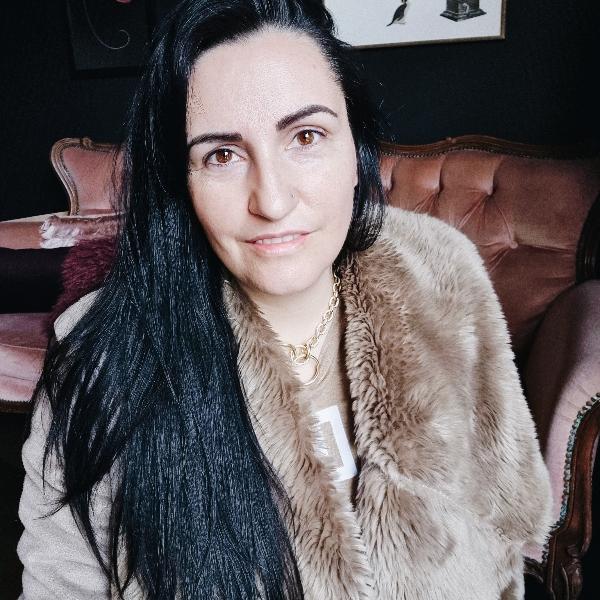 Ally Dowsing-Reynolds (@ally) - Profile Photo