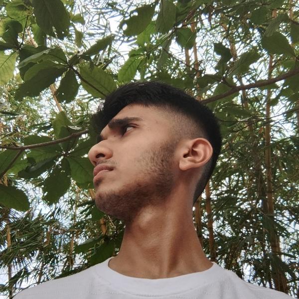 Pranav Venu (@praanavellow) - Profile Photo